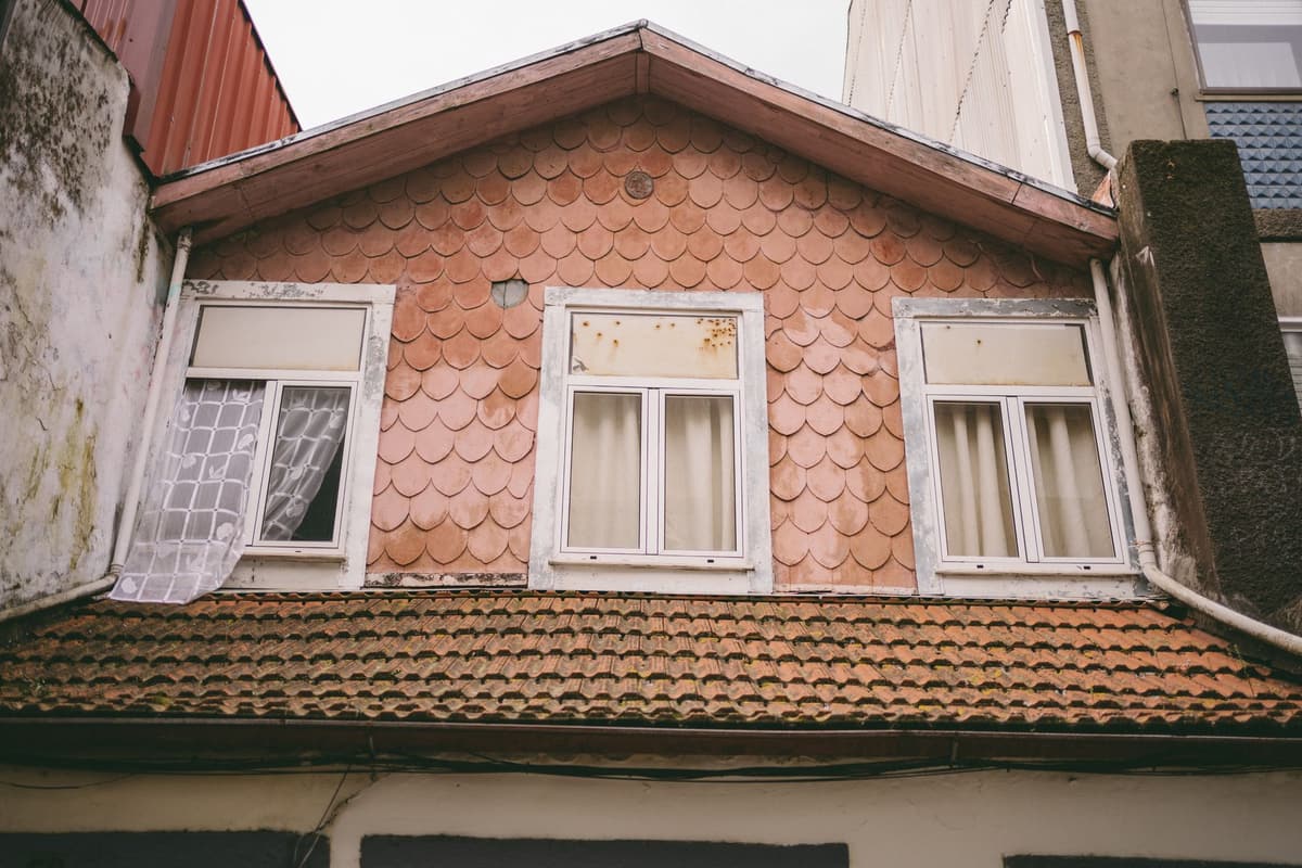 Nyaraló, Balatonalmádi — hőszigetelési projekt